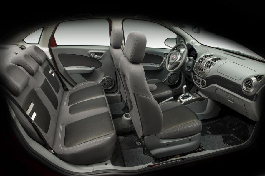 Fiat Grand Siena 2013 года  (фото 38 из 64)
